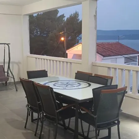 Apartment Stanic Rosa *